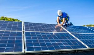 Installation et mise en production des panneaux solaires photovoltaïques à Plouarzel